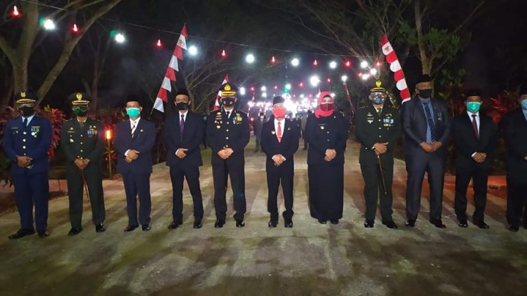 Upacara Renungan Suci Dirgahayu Republik Indonesia ke 75 Tahun 2020 di Kab. Sambas