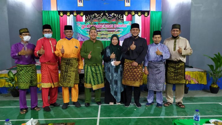 Wabup Sambas Apresiasi Adat Budaya Desa Pusaka