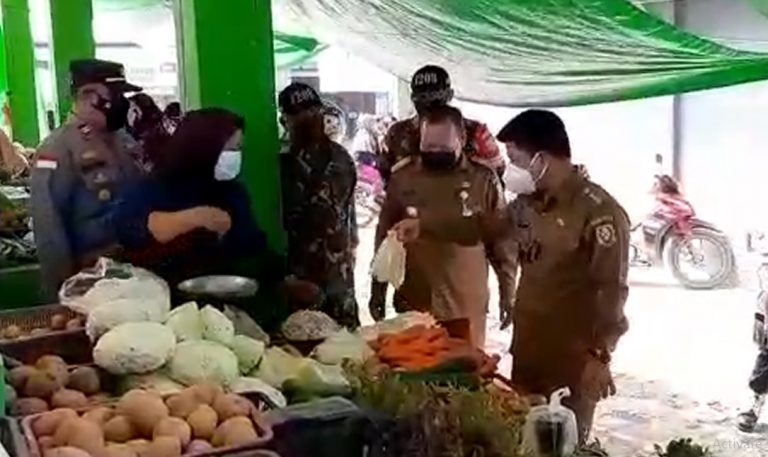 Bupati Ajak Hidupkan Geliat Ekonomi Pedagang Kecil