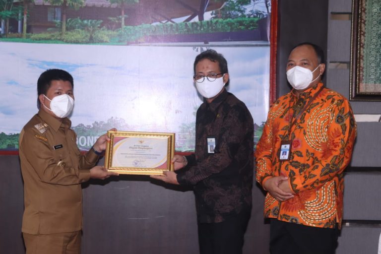 Bupati Sambas Satono Harapkan Pertahankan Predikat WTP