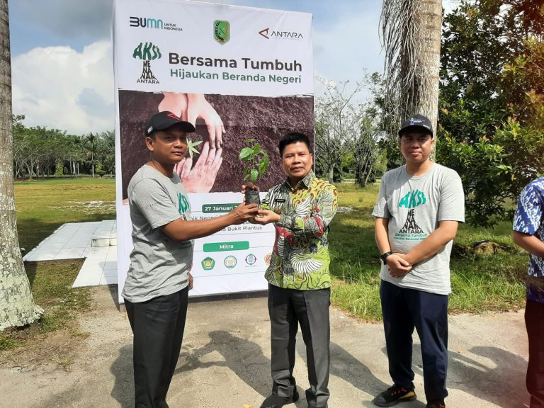 Bupati Sambas Dukung Antara Goes To Campus