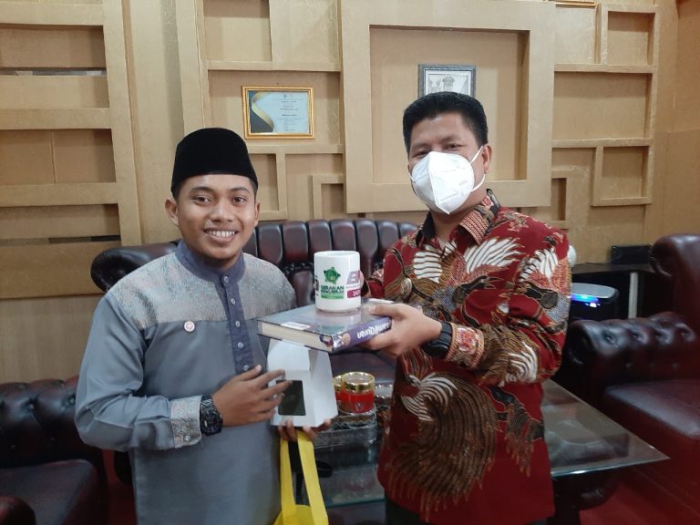 Bupati Ajak Dukung Program Paskas dan BMI “Nyukekan Sannong”