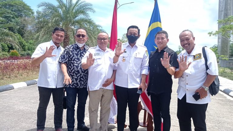 Wapub Rofi Ikuti Rapat Pengembangan Perdagangan Lintas Batas PLBN Aruk