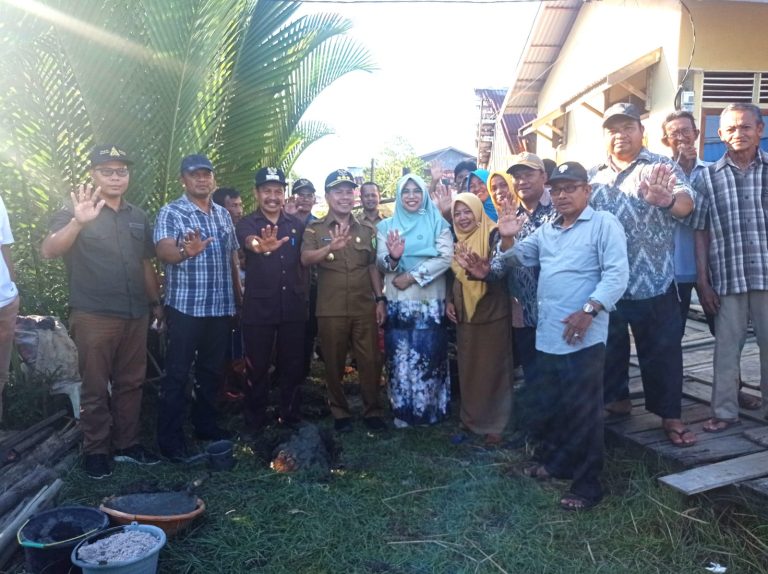 Bupati Satono Harapkan Masyarakat Gotong Royong Bangun Jembatan Sambas Berkemajuan ke-20