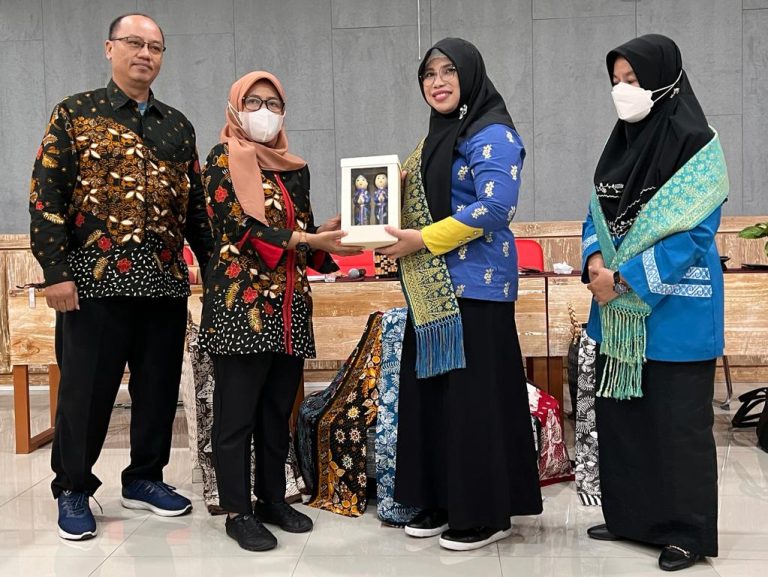 Tingkatkan SDM, Dekranasda Sambas Kunjungi Sleman, Daerah Istimewa Yogyakarta