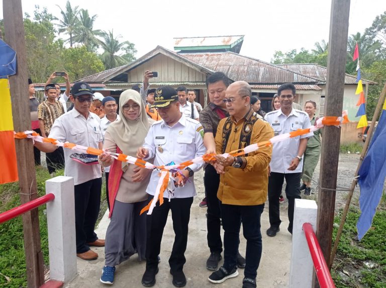 Bupati Satono Resmikan Enam Jembatan Berkemajuan Non APBD