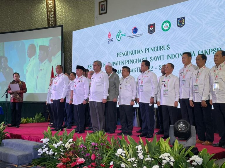 Bupati Satono Dikukuhkan Sebagai Ketua V Pengurus AKPSI