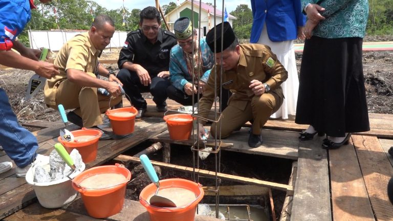 Resmikan Perumahan Barunia Homely, Satono Harapkan Tingkatkan PAD Kab. Sambas