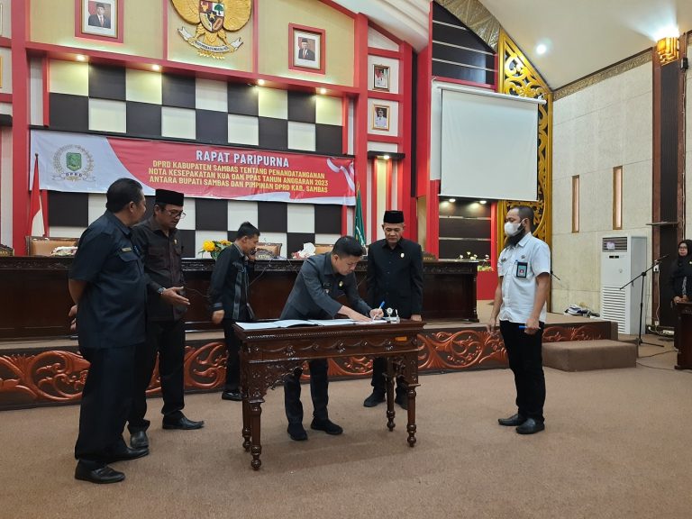 Paripurna Penandatanganan Nota Kesepakatan KUA dan PPAS Tahun Anggaran 2023