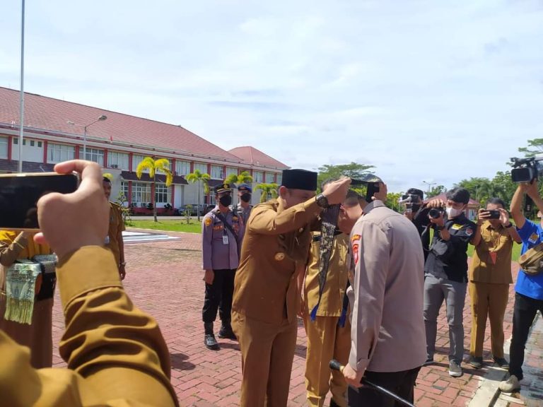 Wabup Rofi Terima Kunjungan Kerja Kapolda Kalbar di Kabupaten Sambas