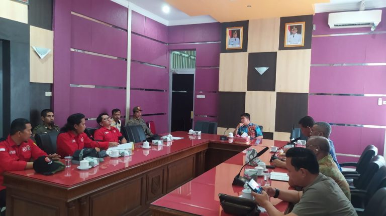 Bupati Satono terima Audiensi Serbuk Dalam Menyampaikan Aspirasi