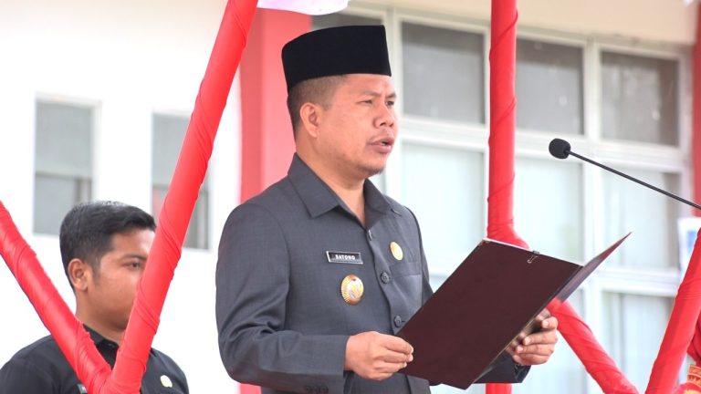 Bupati Satono Pimpin Upacara Peringatan Hari Sumpah Pemuda Ke-94