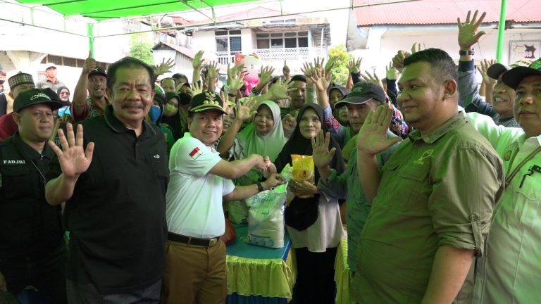 Masyarakat Senang Bupati Satono Subsidi 5 Ton Beras Pada Operasi Pasar Pamangkat