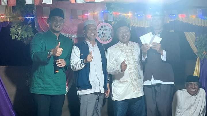 Wabup Fahrur Rofi memberikan apresiasi pelaksanaan Festival Zikir Maulid Dusun Pandam
