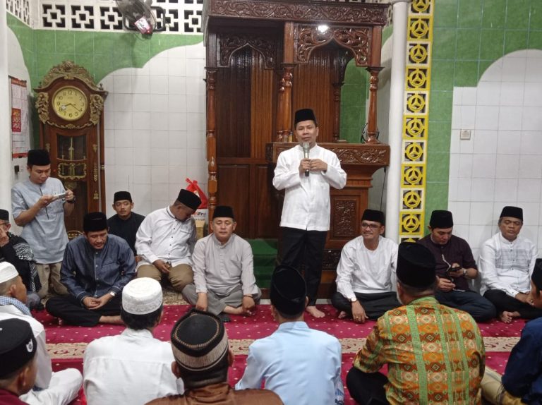 Bupati Satono Kembali pimpin safari ramadhan di Kecamatan Sebawi