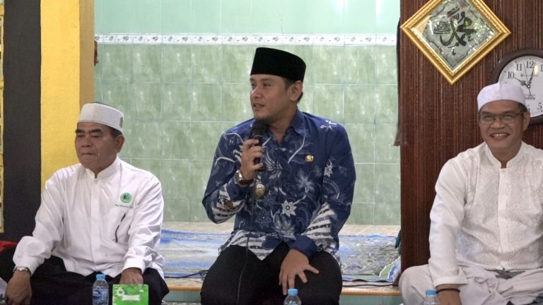 Wakil Bupati Sambas Menghadiri Halal Bi Halal dan Sunatan Masal di Kecamatan Subah