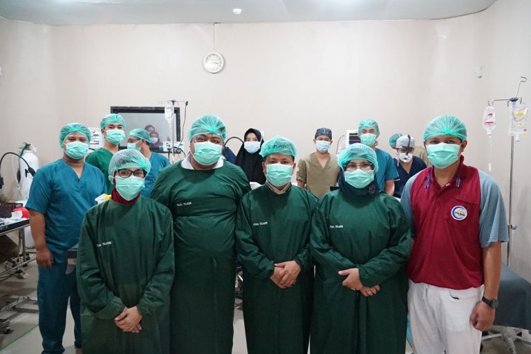 Bupati Satono Bakti Sosial Operasi Bibir Sumbing dan Celah Langit Sumbing Gratis di RSUD Teluk Keramat