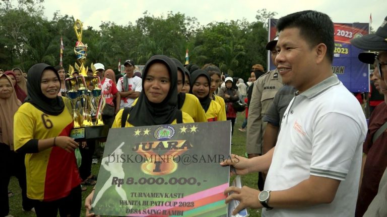 Bupati Satono Tutup Turnamen Kasti Bupati Cup 2023 Desa Saing Rambi