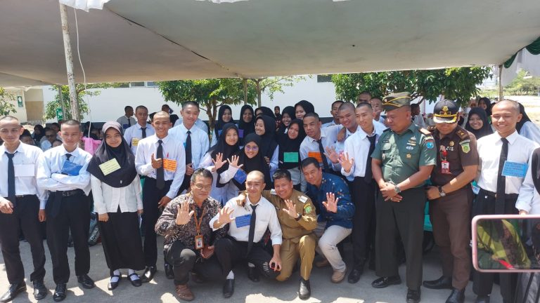 Bupati Satono Ajak Mahasiswa Berperan Aktif Mendukung Pendidikan