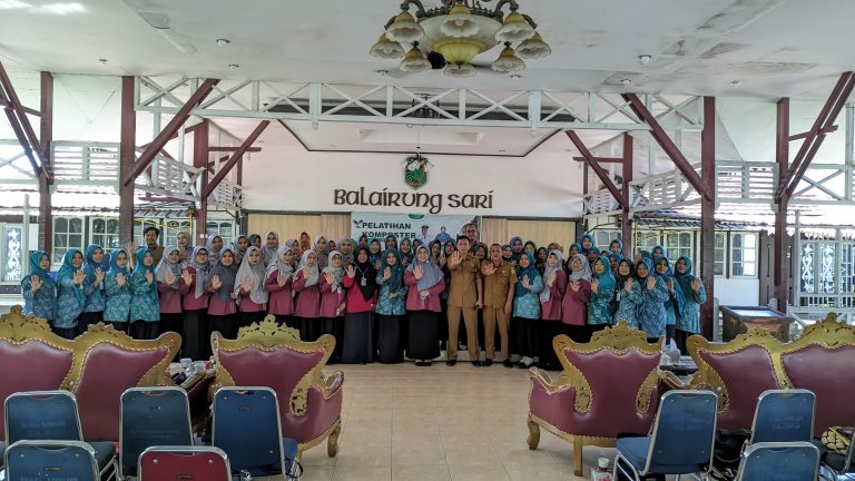Kolaborasi Pemda Sambas Bersama TP PKK, Titik Terang Pengelolaan Sampah Dari Lingkungan Keluarga