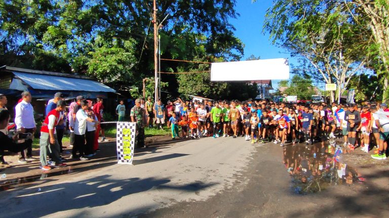 Lepas Run 5K Sambas Berkemajuan, Bupati Satono Harap Peserta Terus Jaga Sportivitas