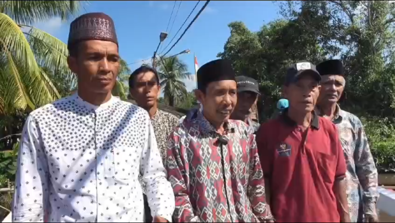 Jembatan Berkemajuan Sebatuk Diresmikan, Masyarakat Apresiasi Bupati Satono dan Ungkap Jembatan Sangat Bermanfaat