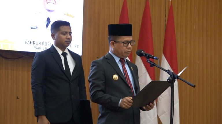 Bupati Satono Lantik 441 Pejabat Pemda Kab. Sambas