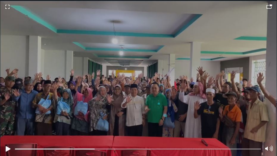Serahkan 1000 Paket Lebaran Untuk dua Kecamatan, Bupati Satono Perkuat Silaturahmi bersama Masyarakat