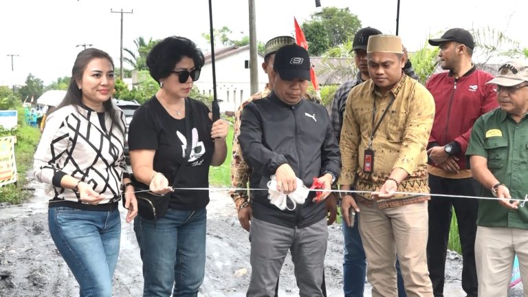 Bupati Satono Kembali Resmikan Jembatan Non APBD, Kali ini yang ke-52 di Desa Sulung