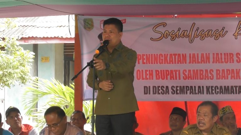 Silaturahmi Bersama Masyarakat Sempalai, Bupati Satono Katakan Akan Laksanakan Pemeliharaan Jalan Sempalai Seberkat
