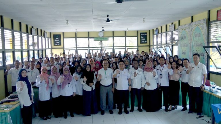 Bupati Satono Harap Bimtek Kinerja Mampu Kembangkan Inovasi dan Kreatifitas Kepala Sekolah Dalam Berkarya