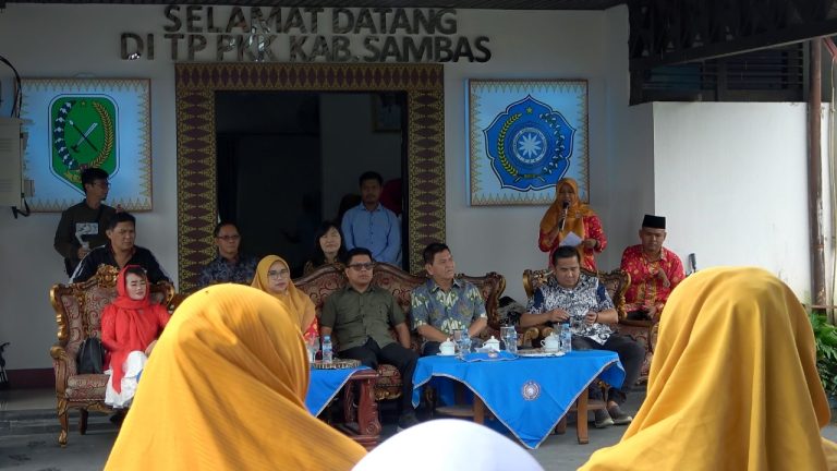 500 Karpet dari Fogoromas untuk Mesjid serta Surau se Kabupaten Sambas