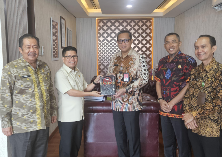 Bupati Sambas Dorong Percepatan Pembangunan PLBN Temajuk – Melano