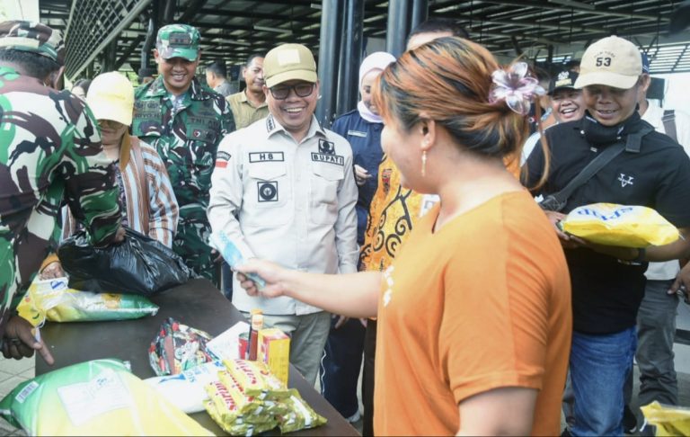 Operasi Pasar Murah di Sajingan Besar, Bukti Kehadiran Pemerintah untuk Masyarakat Perbatasan