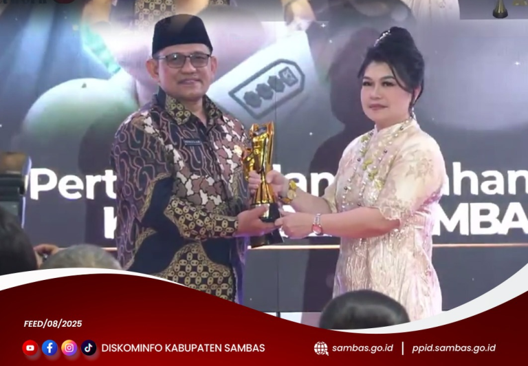 Pemkab Sambas Raih Penghargaan di Tribun Pontianak Awards 2025