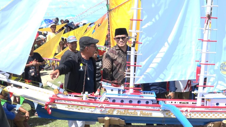 Heroaldi Ingin Budaya Antar Ajong Terus Dilestarikan
