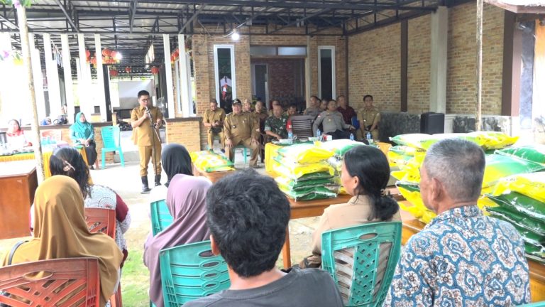 Pemkab Sambas Akan Anggarkan Rp3 Miliar untuk Bangun Jalan di Seberkat, Seret Ayon, dan Maribas