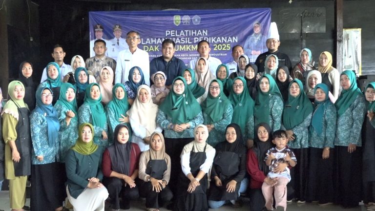 Kolaborasi Pemda Sambas TP PKK dalam Mendorong Hasil Laut sebagai Potensi Lokal Unggulan