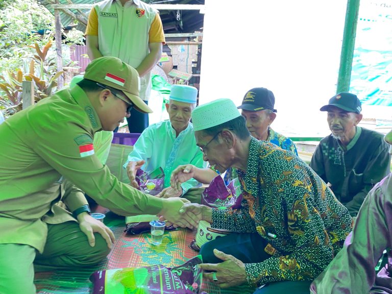 Pemkab Sambas Gelar Pasar Murah Sembako, Bupati Satono: Upaya Nyata Kendalikan Inflasi dan Jaga Daya Beli Masyarakat 