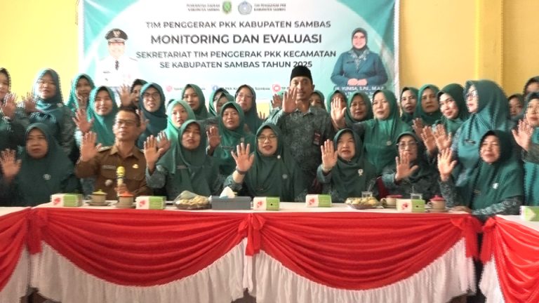 Demi Pelayanan Terbaik bagi Kader, TP PKK Lakukan Monitoring dan Evaluasi di Kecamatan Teluk Keramat