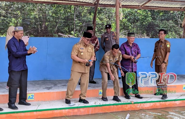 Family Kolam Pemancingan Perdana di Sambas Resmi Dibuka, Wabup Heroaldi Apresiasi Inisiatif Warga