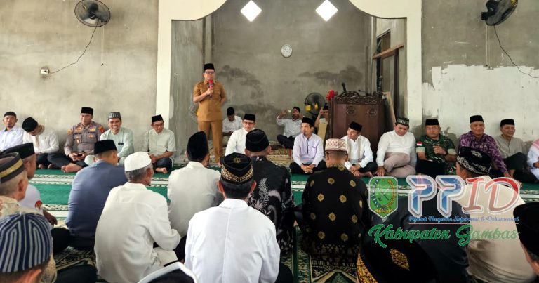 Safari Ramadhan di Jawai Selatan, Bupati Satono Tekankan Keseimbangan Pembangunan Menuju Indonesia Emas 2045
