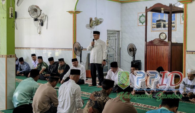 Silaturahmi Safari Ramadan di Kecamatan Salatiga, Wabup Heroaldi : Pemerataan Pembangunan Daerah meski di tengah Efisiensi