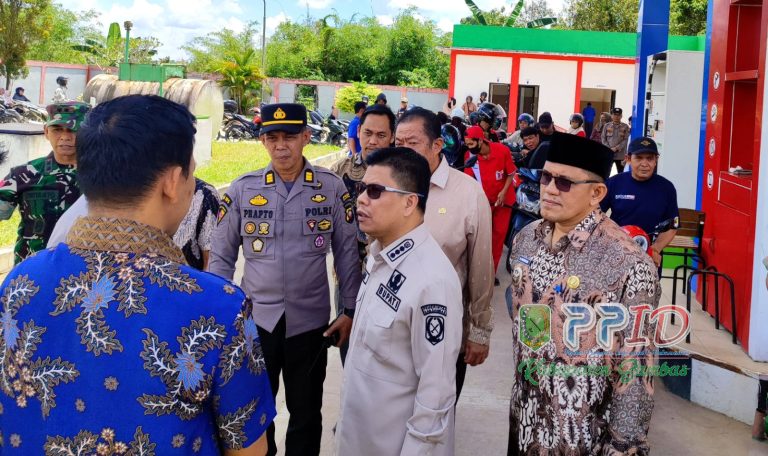 Bupati Sambas Pantau Langsung Stok BBM di SPBU, Pastikan Aman Jelang Idulfitri