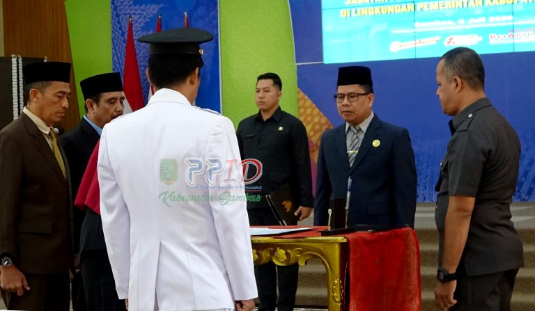 Percepat Kinerja Pemerintahan, Bupati Sambas Lantik Sejumlah Pejabat Administrator, Pengawas, dan Fungsional