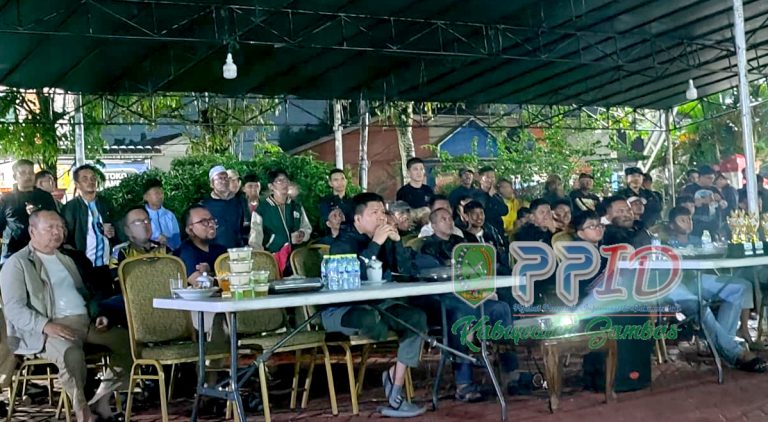 Bupati Sambas Bersama Masyarakat Nobar Final Piala Dunia 2026, Pemkab Hadirkan Ruang Kebersamaan Lewat Layar Raksasa