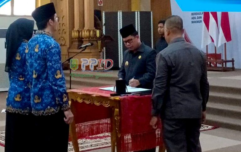 Momen Sakral di Aula Kantor Bupati, 297 ASN Resmi Dilantik